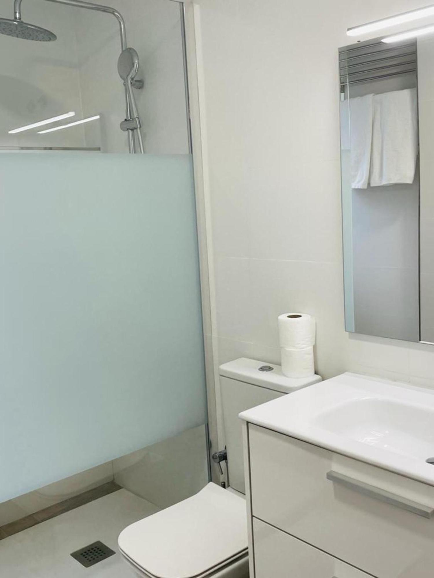 C1 Madrid, Zona Exclusiva Apartment ภายนอก รูปภาพ